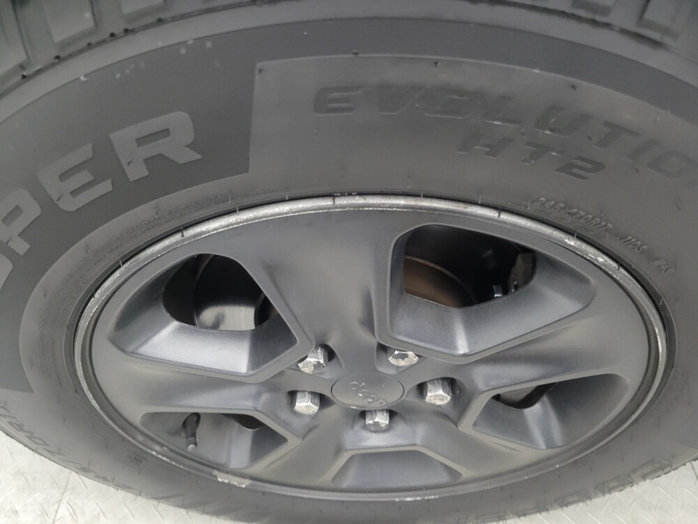 2016 Jeep Grand Cherokee in Stone Mountain, GA 30083 - 18082179 31