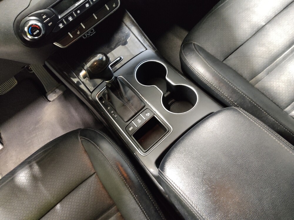 2016 Kia Sorento in Columbus, OH 43231 - 18082189 26