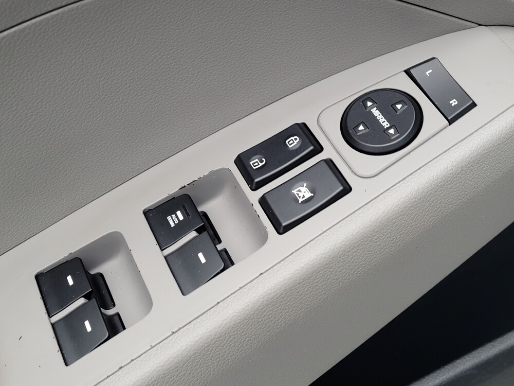 2019 Hyundai Elantra in Kissimmee, FL 34744 - 18082198 27