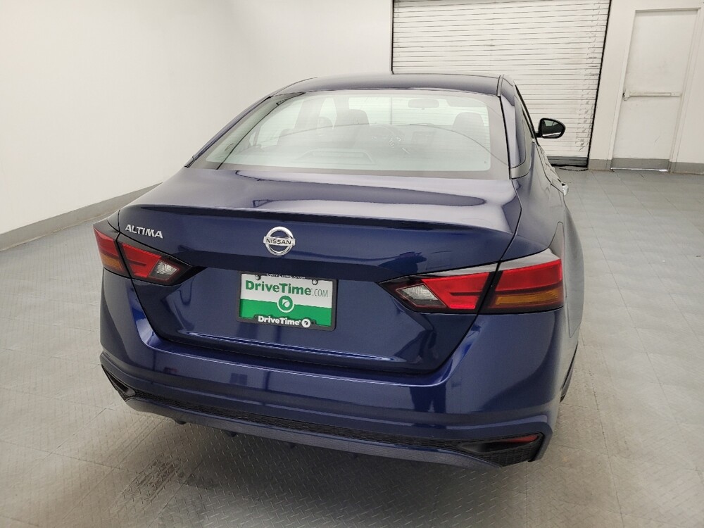 2022 Nissan Altima in Greensboro, NC 27407 - 18082200 7
