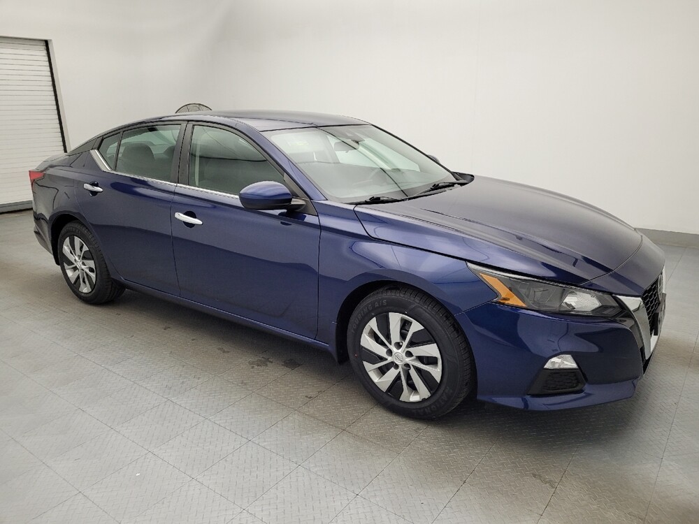 2022 Nissan Altima in Greensboro, NC 27407 - 18082200 11