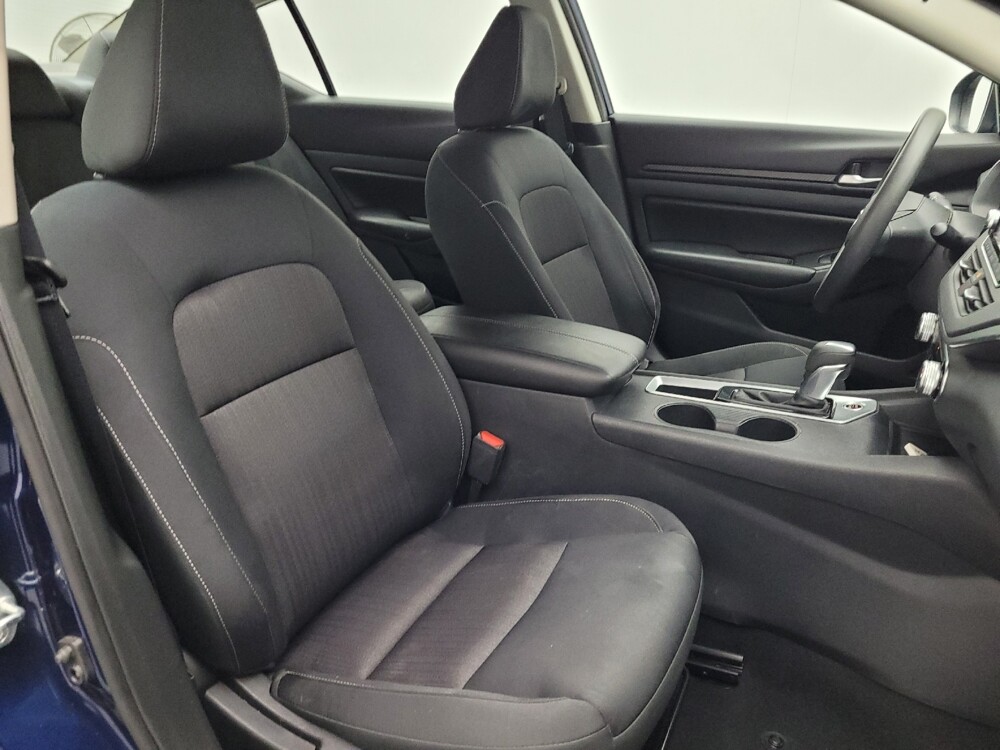 2022 Nissan Altima in Greensboro, NC 27407 - 18082200 21