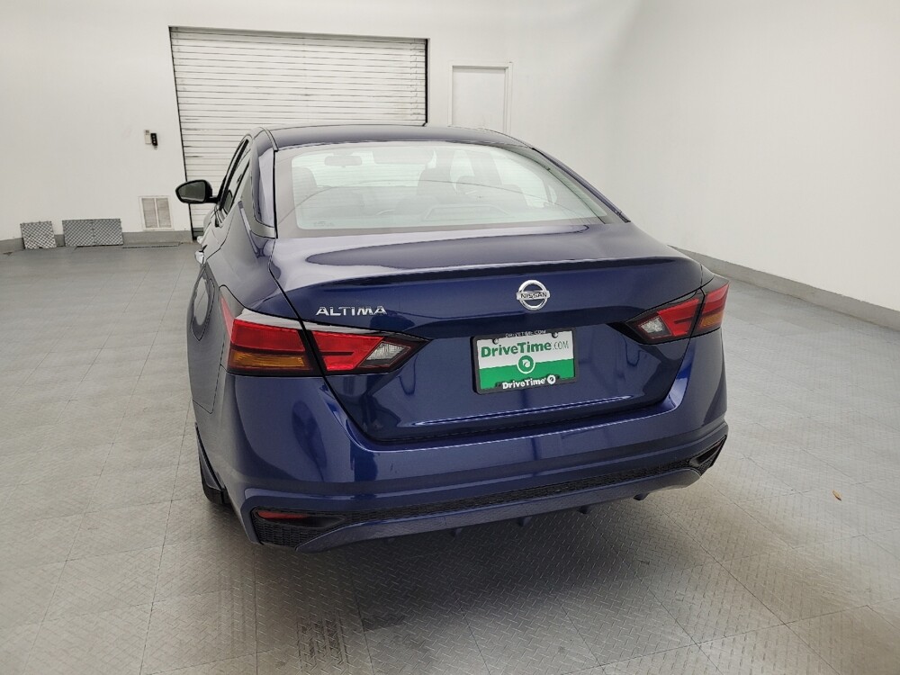 2022 Nissan Altima in Greensboro, NC 27407 - 18082200 6