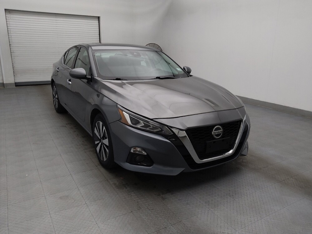 2020 Nissan Altima in Columbia, SC 29210 - 18082203 13