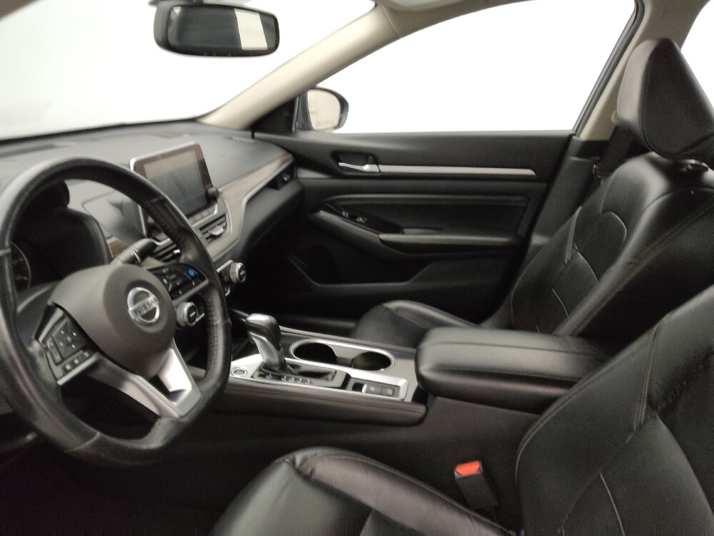 2020 Nissan Altima in Columbia, SC 29210 - 18082203 17