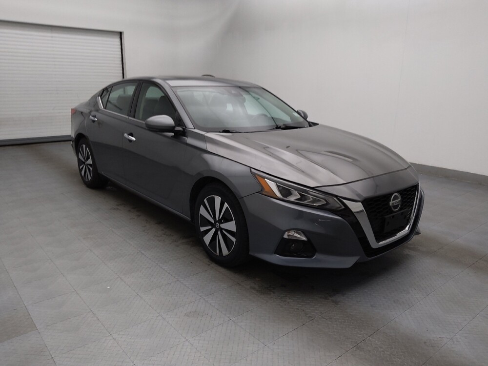 2020 Nissan Altima in Columbia, SC 29210 - 18082203 11