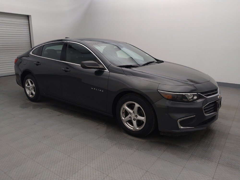 2018 Chevrolet Malibu in Houston, TX 77074 - 18082205 11