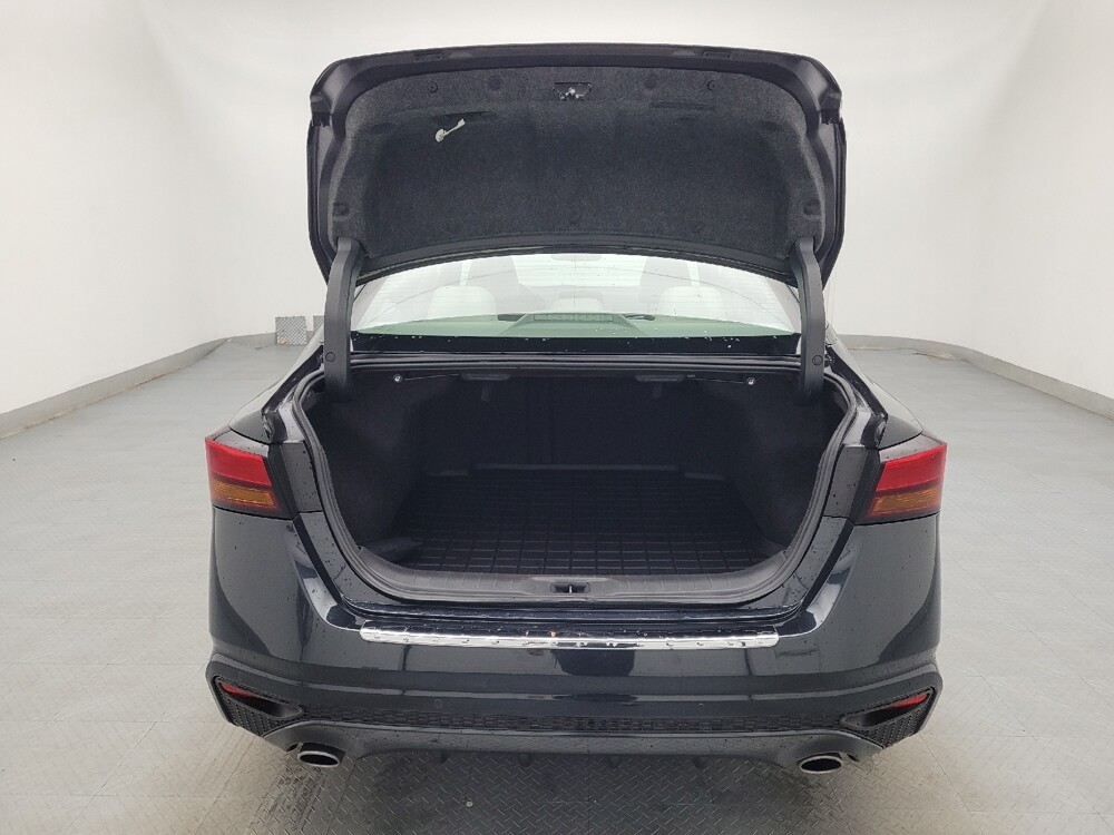 2020 Nissan Altima in Columbia, SC 29210 - 18082217 29