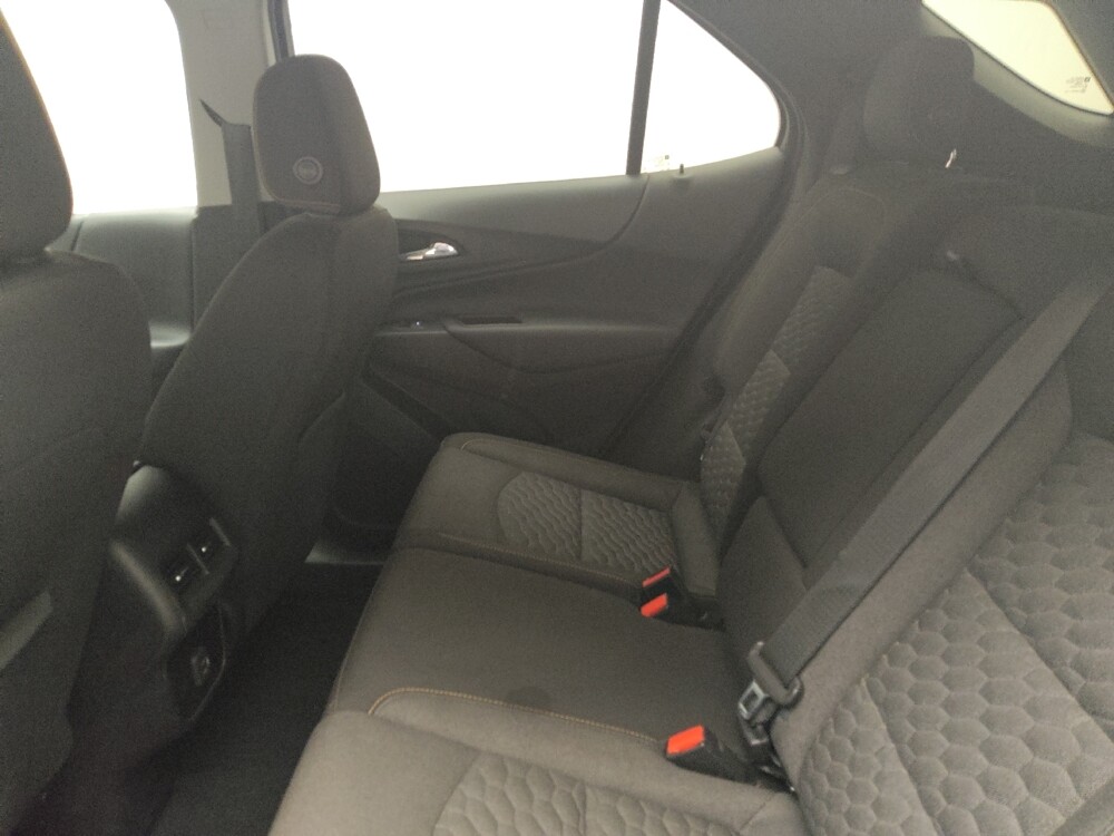 2019 Chevrolet Equinox in Taylor, MI 48180 - 18082225 18