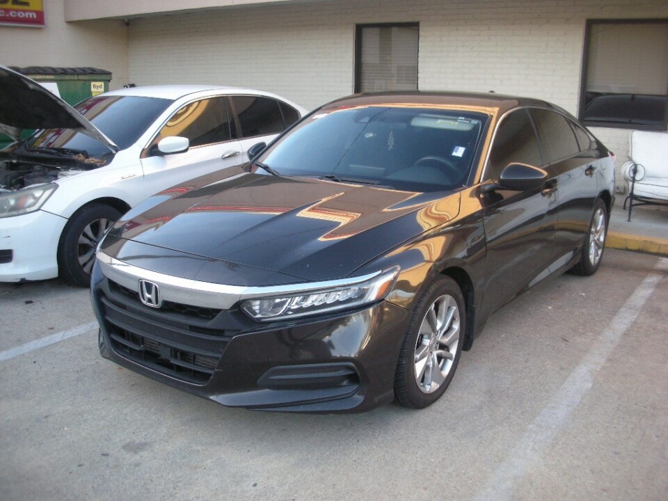 2018 Honda Accord in Nashville, TN 37209 - 18082243 6