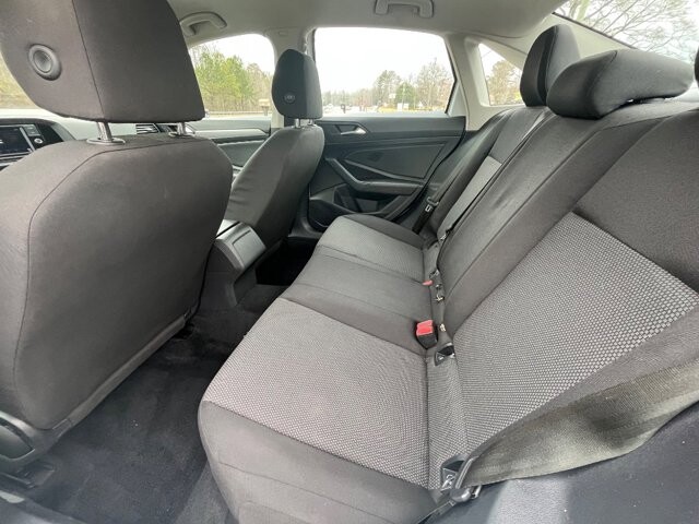 2019 Volkswagen Jetta in Flowery Branch, GA 30542 - 18082253 10