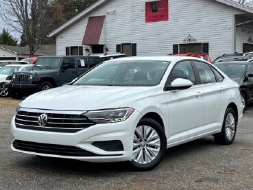 2019 Volkswagen Jetta in Flowery Branch, GA 30542