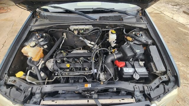 2010 Ford Escape in Cartersville, GA 30120 - 18082259 12