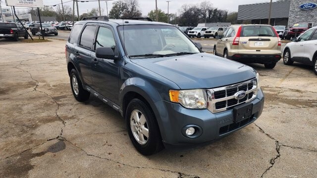 2010 Ford Escape in Cartersville, GA 30120 - 18082259 2