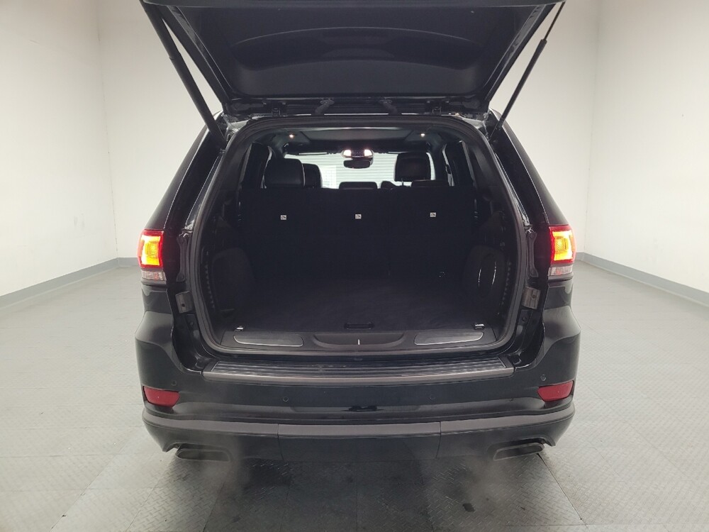 2019 Jeep Grand Cherokee in Riverside, CA 92504 - 18082269 29