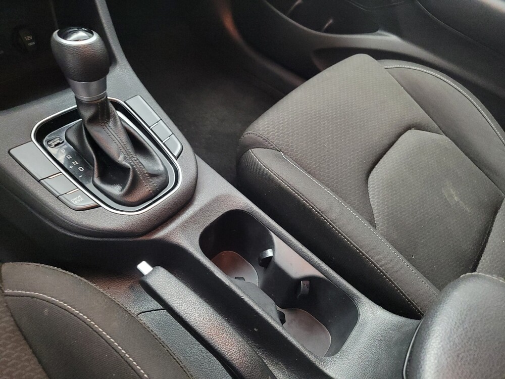 2018 Hyundai Elantra in Memphis, TN 38128 - 18082271 26