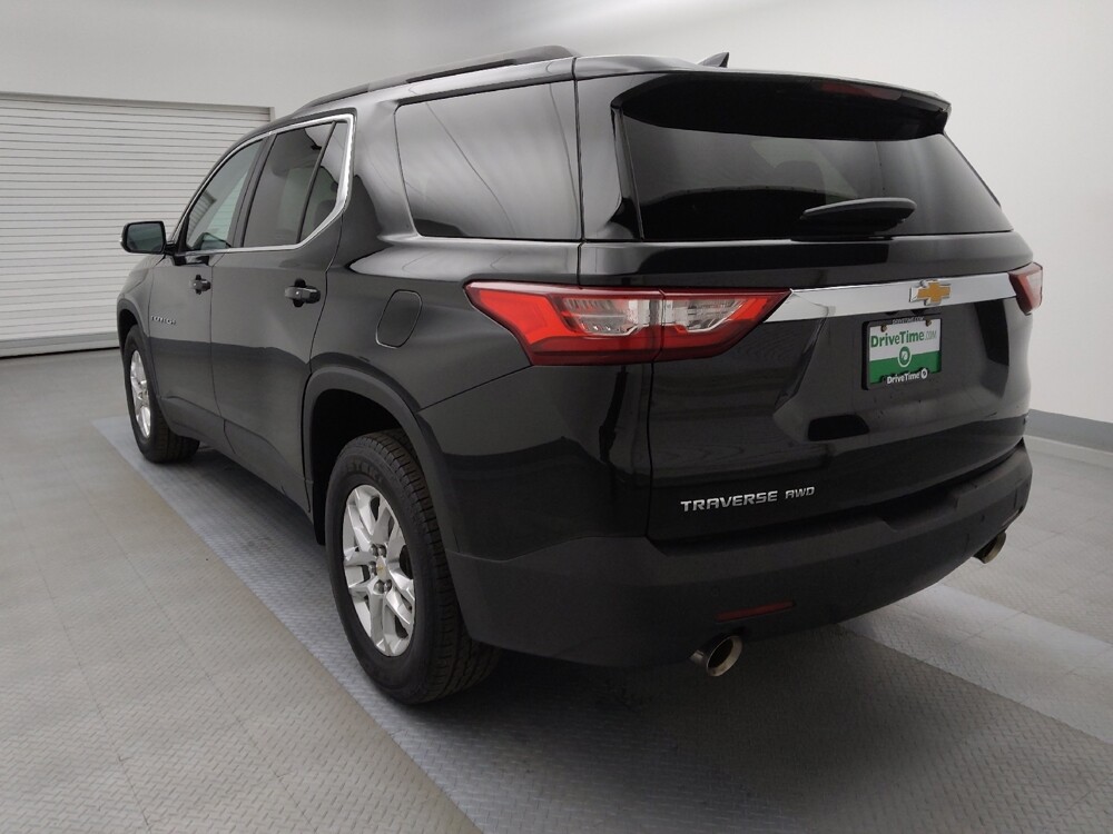2020 Chevrolet Traverse in Denver, CO 80012 - 18082272 5
