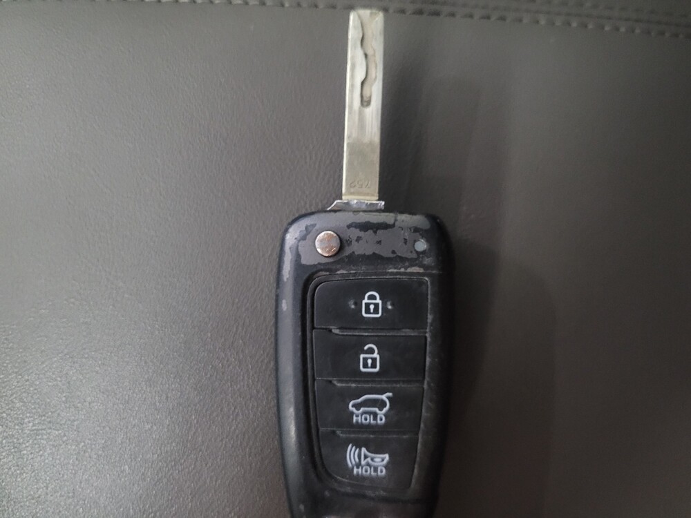 2019 Hyundai Santa Fe in Conyers, GA 30094 - 18082282 32