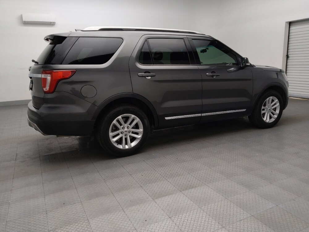 2017 Ford Explorer in Temple, TX 76502 - 18082298 10