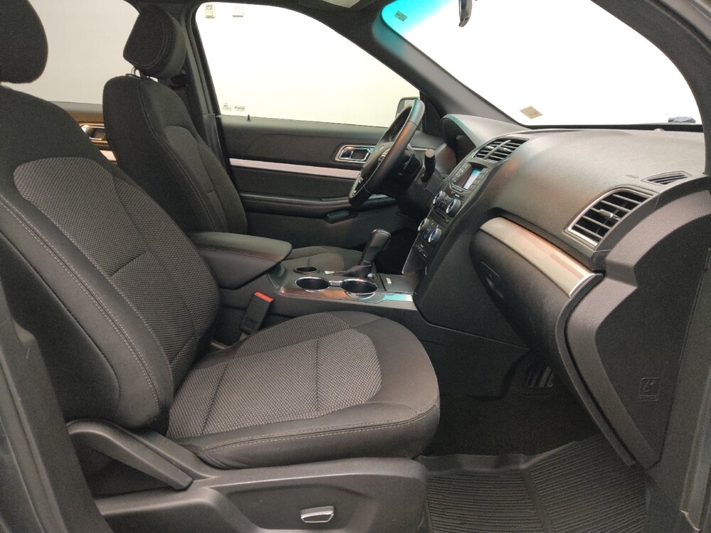 2017 Ford Explorer in Temple, TX 76502 - 18082298 21