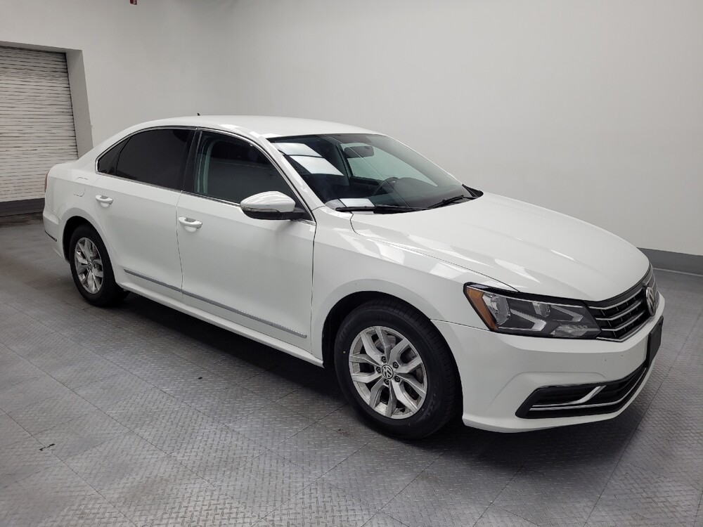 2017 Volkswagen Passat in Las Vegas, NV 89102 - 18082308 11