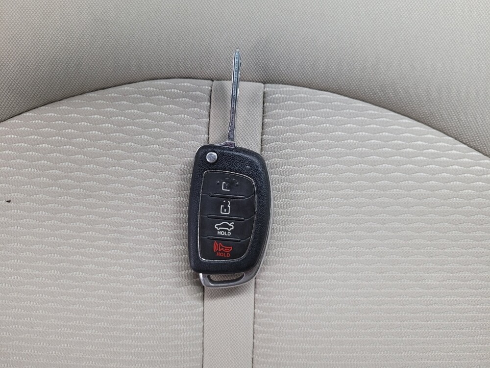 2017 Hyundai Sonata in Las Vegas, NV 89102 - 18082309 32