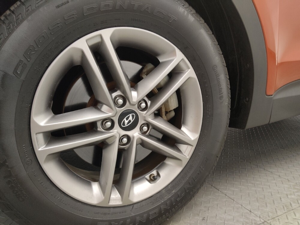 2017 Hyundai Santa Fe in Hialeah, FL 33014 - 18082315 31