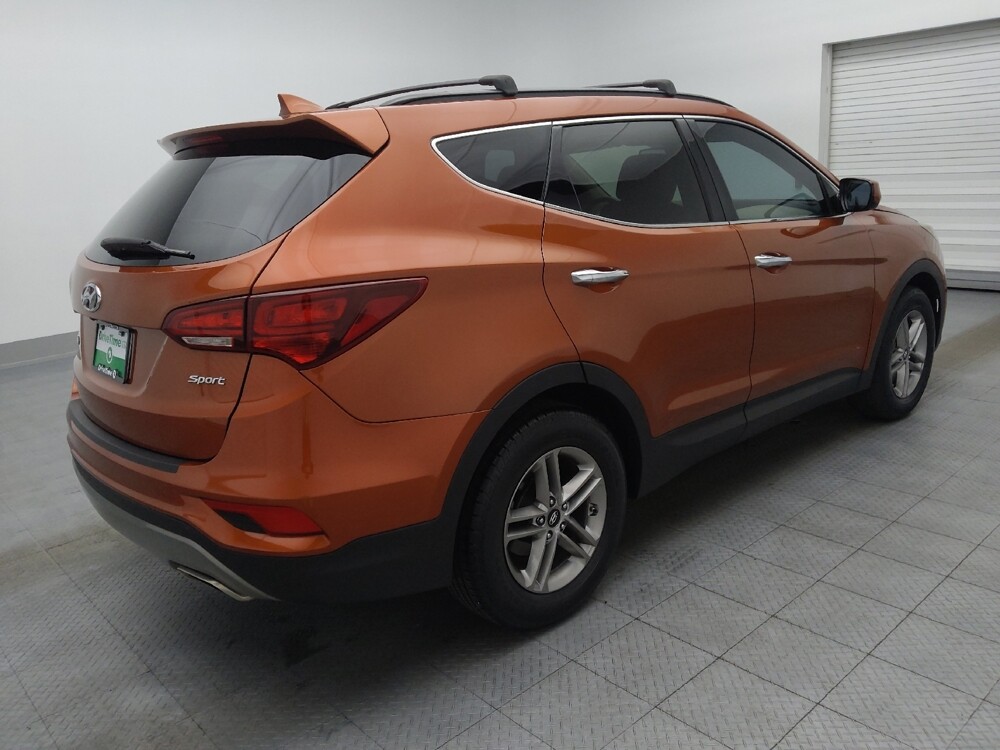 2017 Hyundai Santa Fe in Hialeah, FL 33014 - 18082315 10