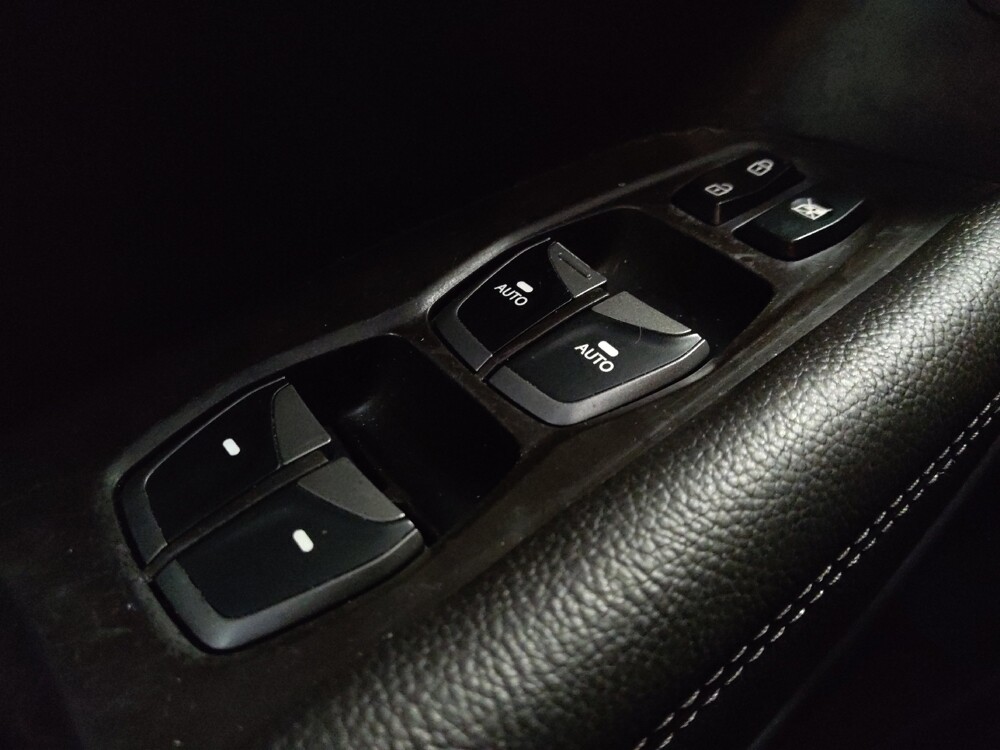 2017 Hyundai Santa Fe in Hialeah, FL 33014 - 18082315 27