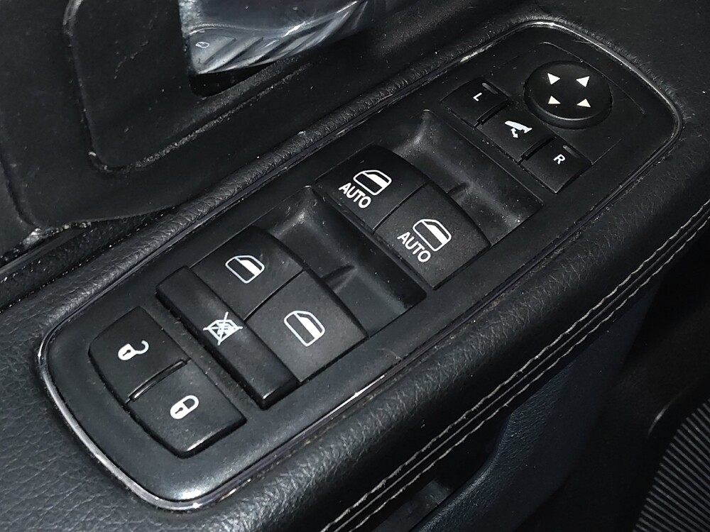 2017 RAM 1500 in Hialeah, FL 33014 - 18082317 27