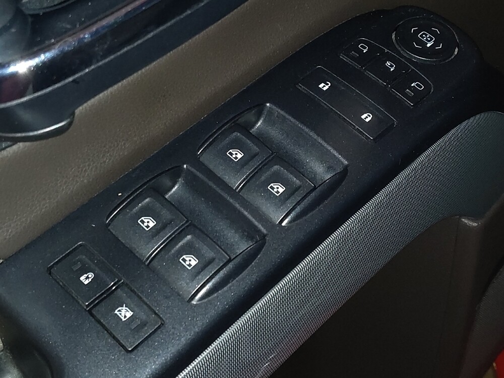 2016 Chevrolet Silverado 1500 in Hialeah, FL 33014 - 18082318 27