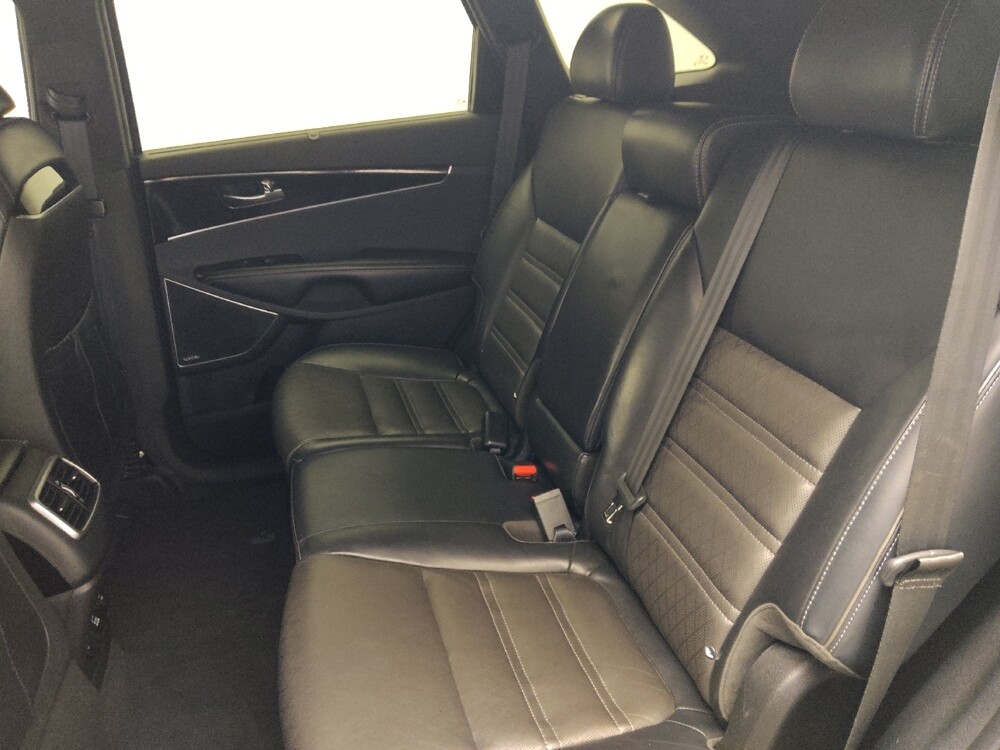 2018 Kia Sorento in Sanford, FL 32773 - 18082322 18