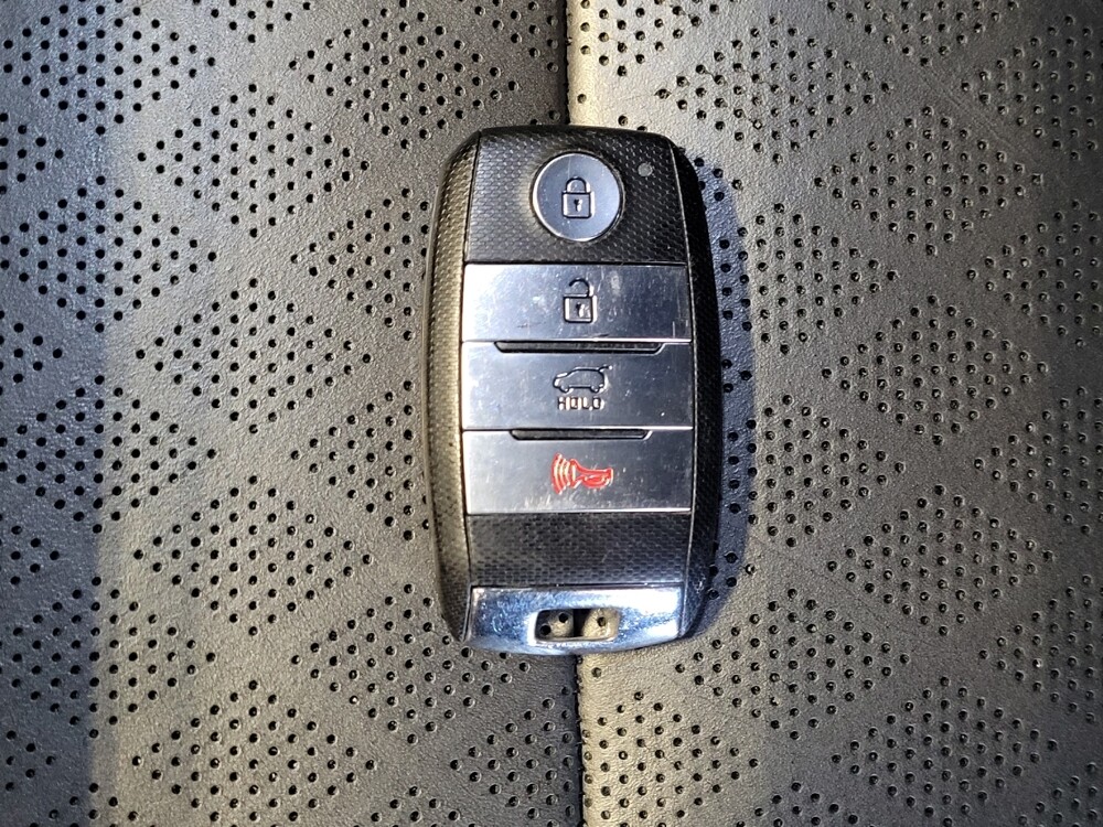 2018 Kia Sorento in Sanford, FL 32773 - 18082322 32