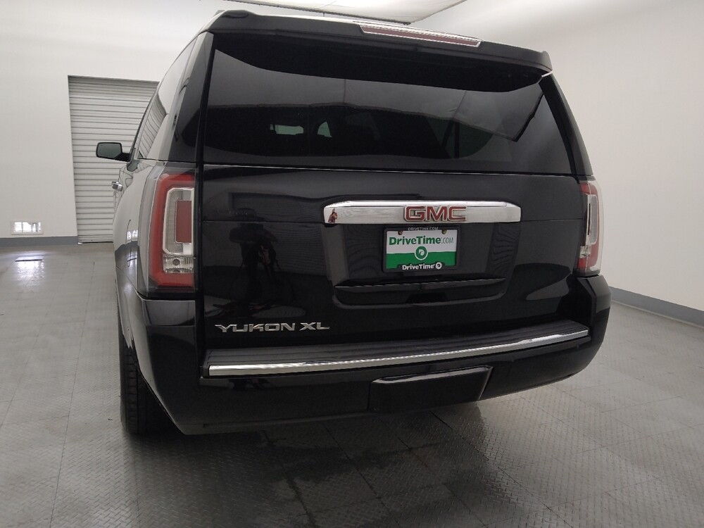 2019 GMC Yukon XL in Houston, TX 77074 - 18082337 6