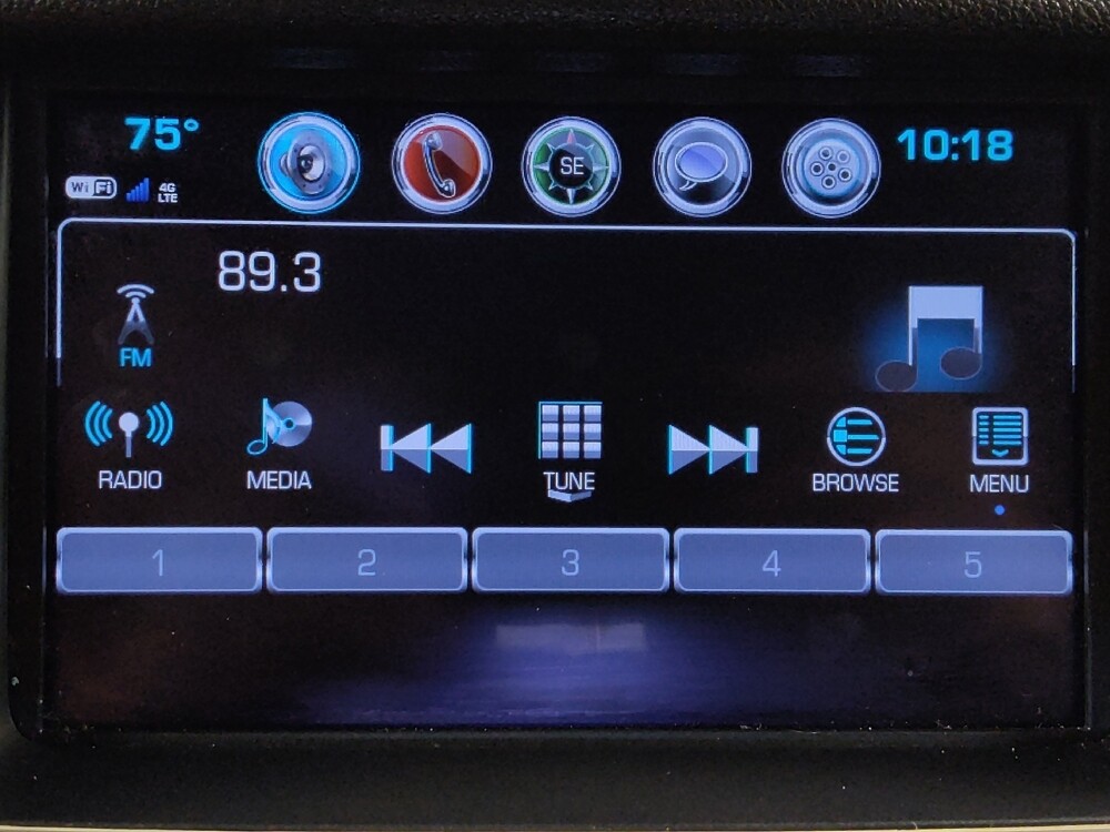 2019 GMC Yukon XL in Houston, TX 77074 - 18082337 25