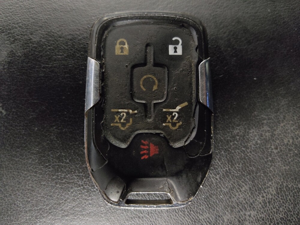 2019 GMC Yukon XL in Houston, TX 77074 - 18082337 32