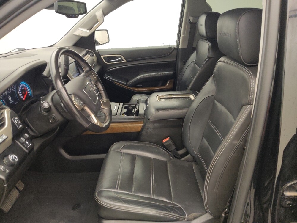 2019 GMC Yukon XL in Houston, TX 77074 - 18082337 17