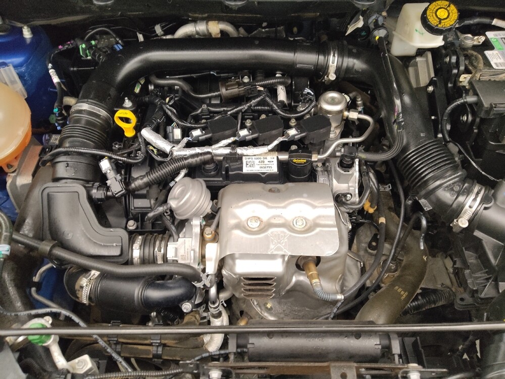 2019 Ford EcoSport in Houston, TX 77060 - 18082340 30