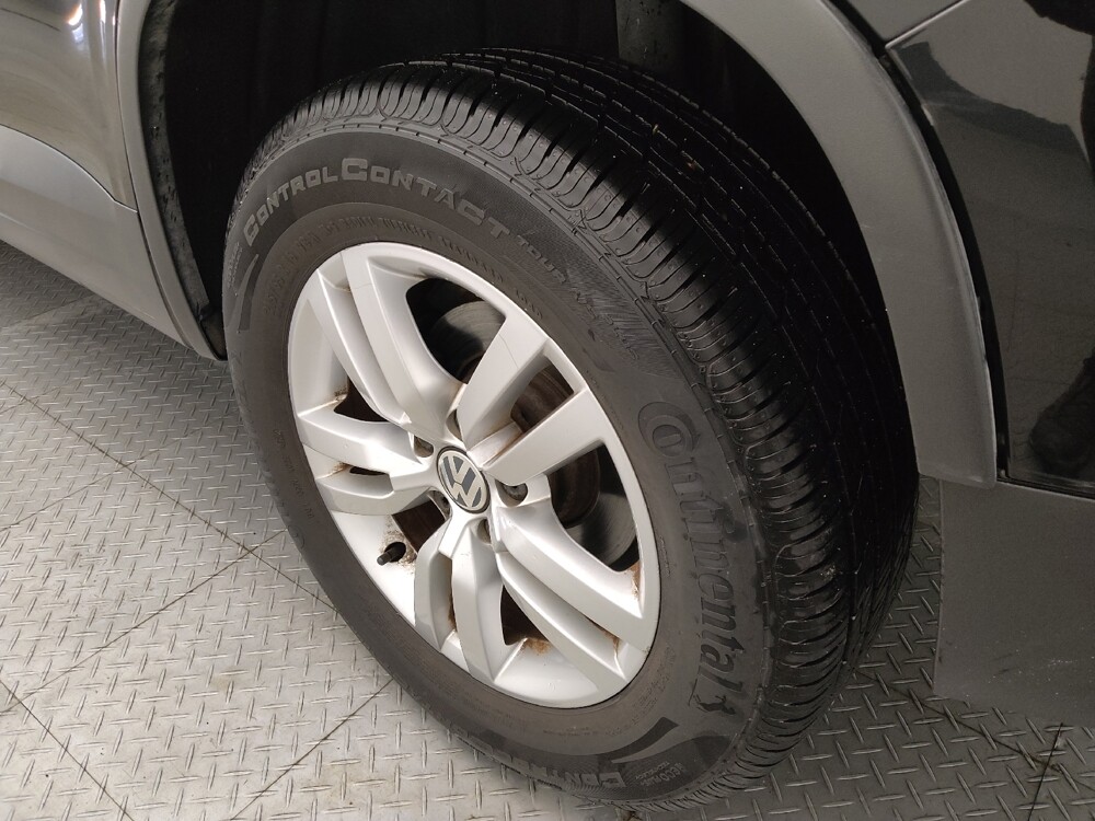 2016 Volkswagen Tiguan in Houston, TX 77060 - 18082341 31