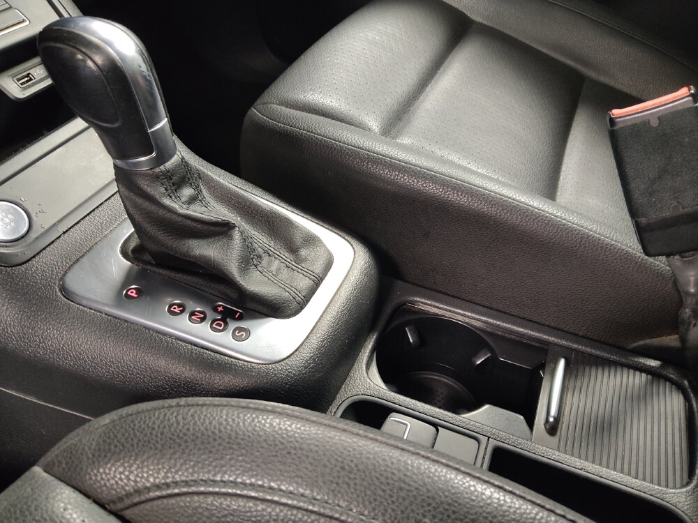 2016 Volkswagen Tiguan in Houston, TX 77060 - 18082341 26