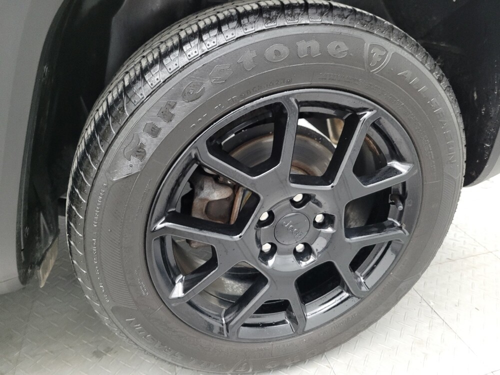 2019 Jeep Renegade in Fairfield, OH 45014 - 18082372 31