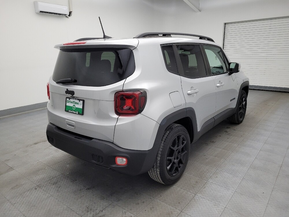 2019 Jeep Renegade in Fairfield, OH 45014 - 18082372 9