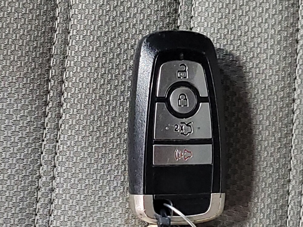 2018 Ford Fusion in Lewisville, TX 75067 - 18082378 32