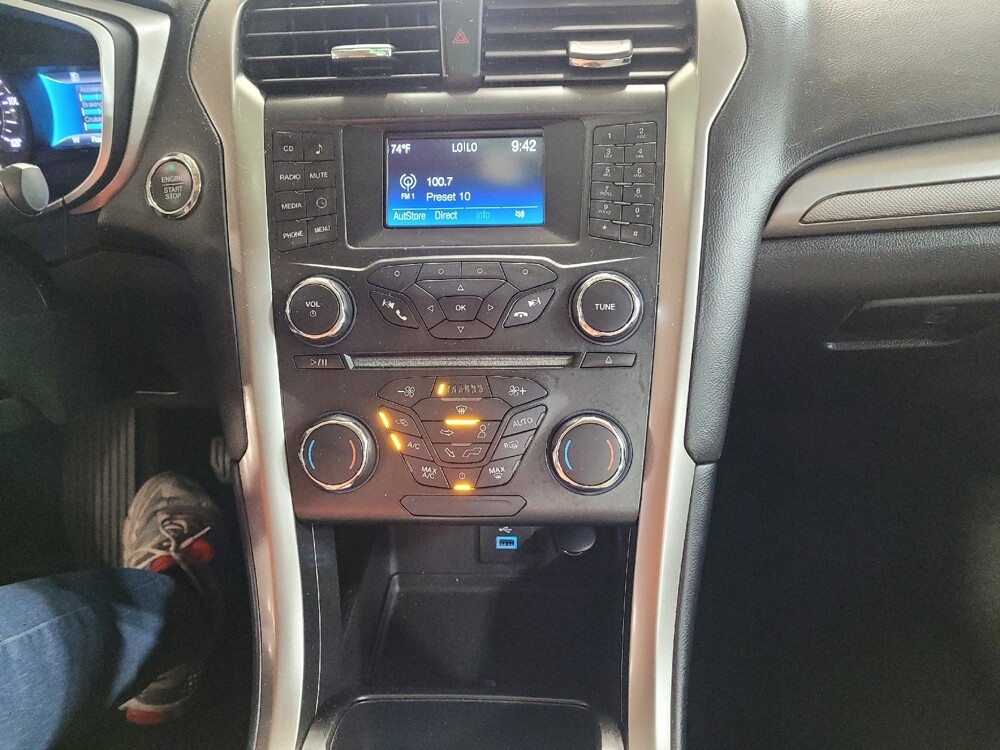 2018 Ford Fusion in Lewisville, TX 75067 - 18082378 25