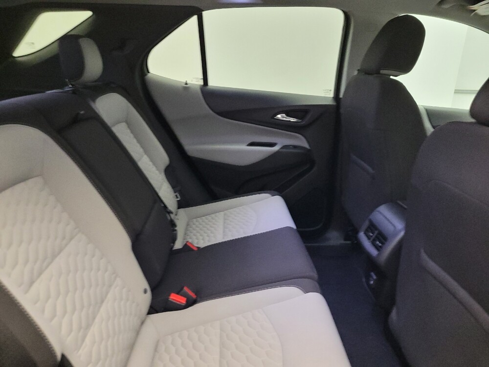 2020 Chevrolet Equinox in Albuquerque, NM 87113 - 18082380 19