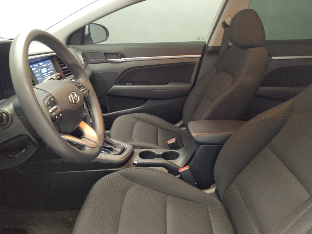 2019 Hyundai Elantra in Arlington, TX 76011 - 18082385 17