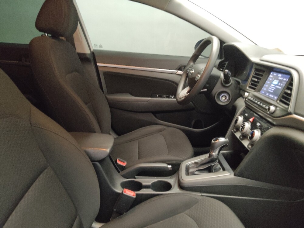 2019 Hyundai Elantra in Arlington, TX 76011 - 18082385 21