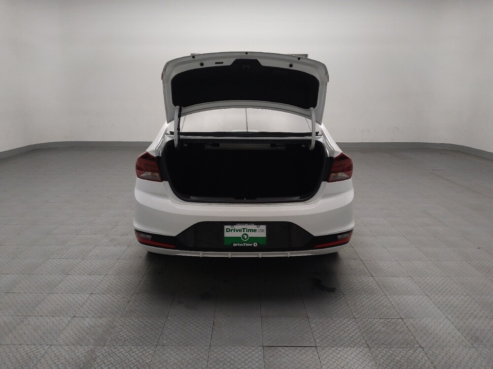 2019 Hyundai Elantra in Arlington, TX 76011 - 18082385 29