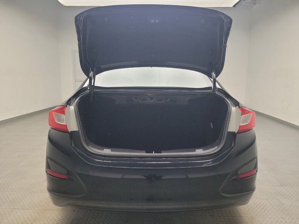 2017 Chevrolet Cruze in Taylor, MI 48180 - 18082392 29