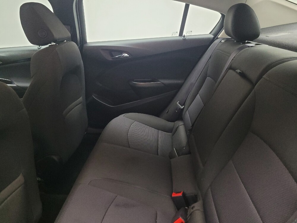 2017 Chevrolet Cruze in Taylor, MI 48180 - 18082392 18